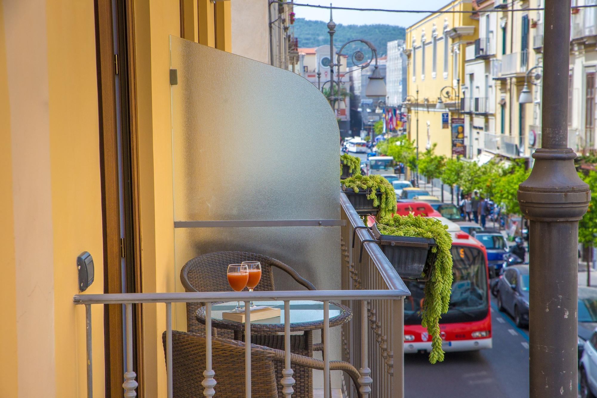Hotel Sorrento City מראה חיצוני תמונה