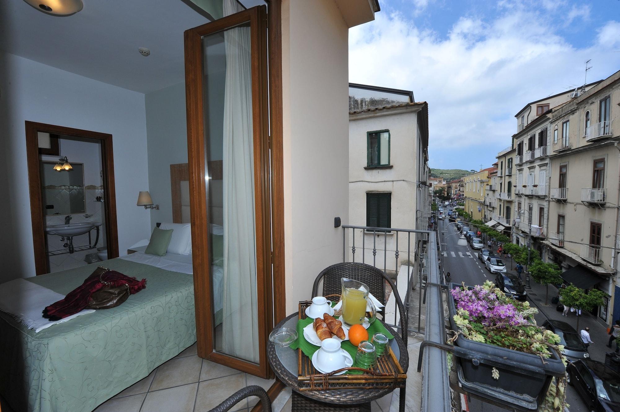 Hotel Sorrento City מראה חיצוני תמונה